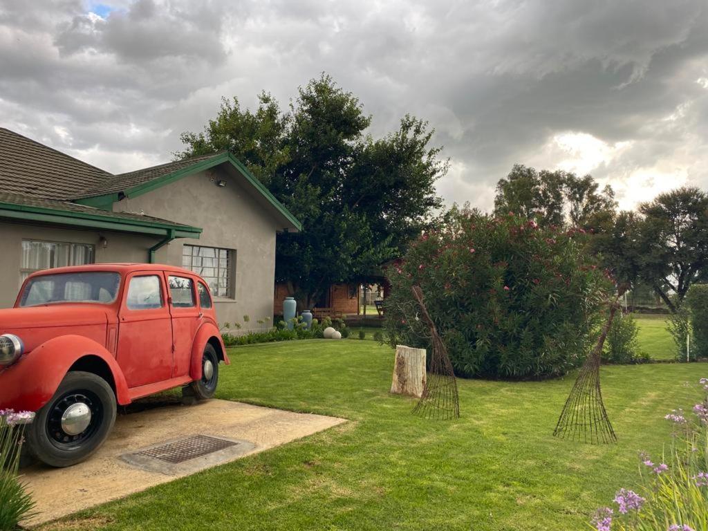 Biekiesvlei Hotel Lichtenburg Eksteriør billede